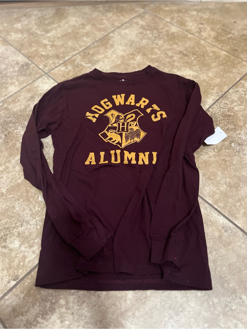 Hogwarts Alumni women’s Long-Sleeve Tee - Maroon